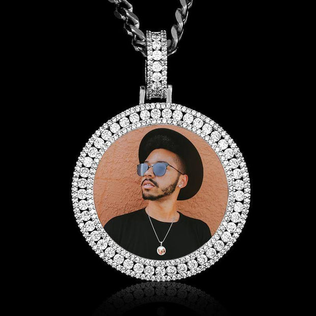 3D Photo Medallion Pendant Necklace