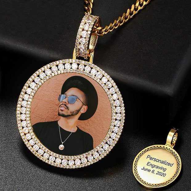 3D Photo Medallion Pendant Necklace