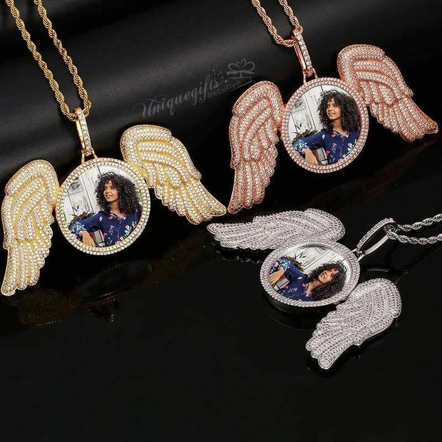 Picture Pendant Necklace with Wings